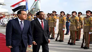 برئاسة مدبولي ونظيره السوداني.. بدء جلسة مباحثات موسعة لمناقشة عدد من الملفات