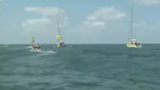 إعلام عبري: أسطول عائلات الأسرى لن يدخل إلى غزة