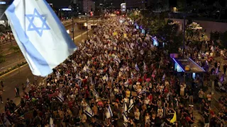 مظاهرة في تل أبيب تطالب بوقف الحرب