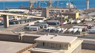 البحر الأحمر يستقبل ويودّع 8 سفن و1800 راكب خلال 24 ساعة