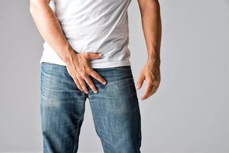 " آلام البطن" أبرزها.. 5 علامات مبكرة لأورام الخصية