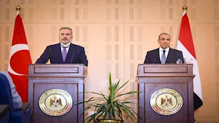 في الذكرى الـ100 للعلاقات الدبلوماسية.. مصر وتركيا تبحثان تعزيز التعاون