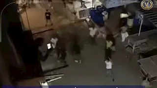 خناقة بالعصي في الصف والأمن يتدخل لفضها