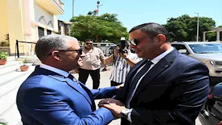 وزير الإسكان يتابع مشروعات المياه والإسكان في الإسماعيلية (صور)