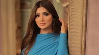 مي عمر بفستان قصير.. لماذا اختارت اللون الأسود؟