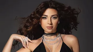 ميريام فارس بفستان جريء.. لماذا اختارت صيحة الظهر المكشوف؟