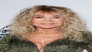 رُشحت لجائزة الأوسكار.. فنانة أمريكية شهيرة تُمنع من دخول البيت الأبيض.. ما السبب؟- صور