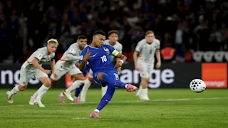 مبابي يقود منتخب فرنسا للفوز على أيسلندا في تصفيات كأس العالم 2026