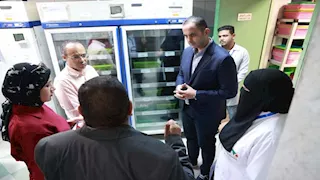 نائب وزير الصحة يتفقد مستشفى الأورام بسمالوط ومركز نقل الدم بالمنيا