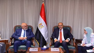 وزير العمل: تطوير العنصر البشري على رأس أولوياتنا