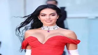 جورجينا تخطف الأنظار بإطلالة رياضية وروح مرحة.. سر اختيار اللوك؟