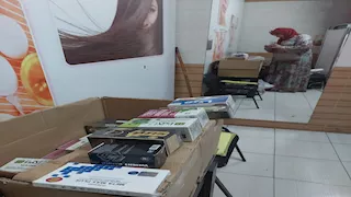 ضبط خريجة تربية رياضية تدير مركز علاج بأدوية مجهولة المصدر (صور)