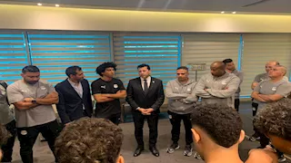 أشرف صبحي يودع منتخب مصر قبل السفر إلى تشيلي