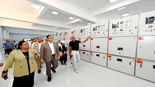 وزير الإسكان يختتم جولته بتفقد محطة محولات كهرباء التوسعات الشرقية بمدينة 6 أكتوبر 