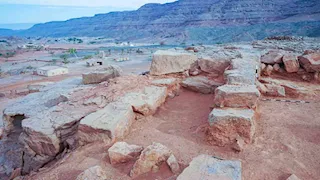صور.. الكشف عن ورشة لصهر النحاس ومبانٍ إدارية ونقاط مراقبة في جنوب سيناء