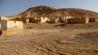 قرية الأشباح في مصر.. أسرار "أم الحويطات" المهجورة تتحول لمزار سياحي (صور)