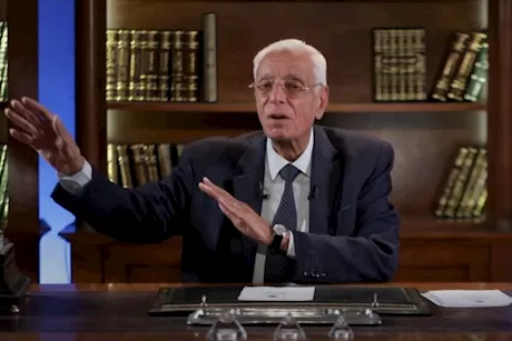 حسام موافي: التبول أكثر من مرتين ليلًا عرض لهذه الأمراض