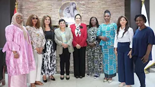 "القومي للمرأة" يستقبل وفد زوجات الظباط الأفارقة