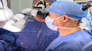 ‬لأول مرة.. نجاح جراحة دقيقة بالمخ لمريض مستيقظ بمستشفى حورس بالأقصر
