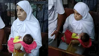 إذا أُدينت.. هل يمنع وجود رضيع مع الأم المتهمة بقتل أسرتها بالمنيا صدور حكم بالإعدام؟