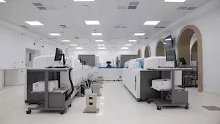 افتتاح المعمل الرئيسي للباثولوجيا الإكلينيكية بمستشفى المنيل الجامعي قصر العيني