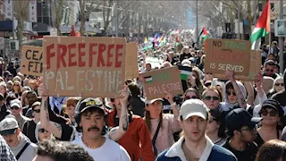 مظاهرات حاشدة في أستراليا دعمًا لفلسطين (فيديو)