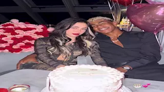  لامين يامال يصدم متابعيه بصورة جريئة مع صديقته