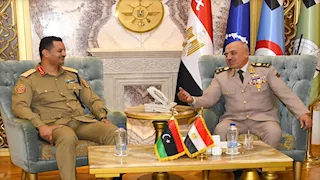 رئيس أركان حرب القوات المسلحة يلتقي نظيره الليبي بالقاهرة