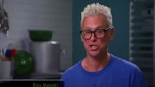 "أبخل رجل" يعيش بلا أثاث ويجمع طعامه من القمامة.. ما القصة؟