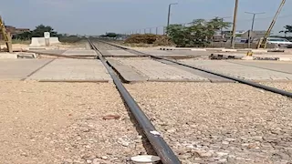 مصرع رجل وسيدة وإصابة أخرى في حادث قطار بالشرقية