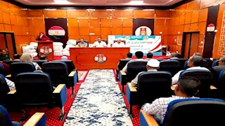 توزيع 260 زيًا مدرسيًا على الأيتام وغير القادرين بالوادي الجديد -صور