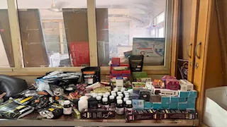 بالصور- ضبط مركز صحي غير مرخص تديره سيدة بمؤهل متوسط في بني سويف