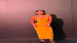     رانيا يوسف بفستان جريء ويارا السكري في باريس.. لقطات نجوم الفن خلال 24 ساعة