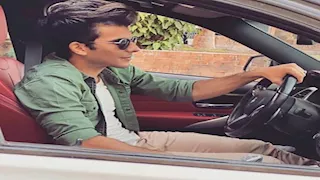 "زيزو وفتوح وإمام أبرزهم" .. 15 صورة لسيارات لاعبي الأهلي والزمالك الفارهة (صور)