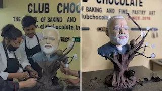 يزن 70 كجم.. طلاب من الهند يبدعون في تصميم تمثال من الشوكولاتة