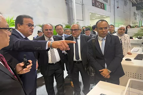 الصحة تبحث مع هواوي تطبيقات الذكاء الاصطناعي الطبية