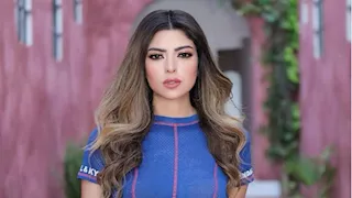 ميرنا جميل تحتفل بعيد الميلاد المجيد بفيديو من العام الماضي والجمهور يعلق