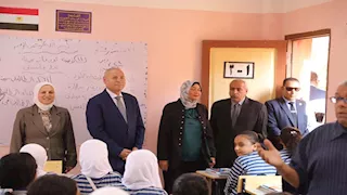 في أول يوم دراسي.. توجيه عاجل من محافظ القاهرة بشأن الكتب المدرسية