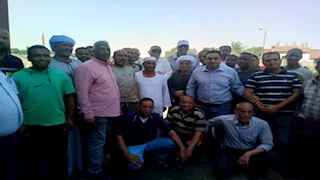 بالصور- وزير الرى ومحافظ أسوان يتفقدان محطة الري بمشروع وادى النقرة