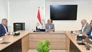 "سويلم" يتابع تطوير منظومة الري والصرف بواحة سيوة 