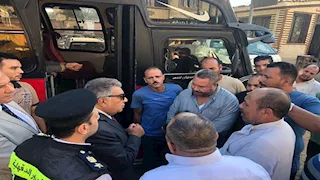 محافظ الدقهلية يتفقد موقف سندوب لضمان نقل آمن للطلاب والمواطنين (صور)