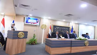 توضيح مهم من وزير العمل بشأن القانون الجديد والقرارات التنفيذية المكملة له