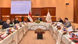 وزير التموين يترأس اجتماع اللجنة العامة للمساعدات الأجنبية- بيان بالتفاصيل