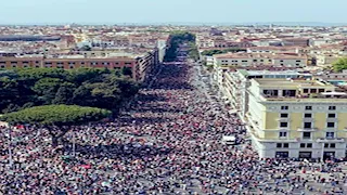 احتجاجات تجتاح المدن الإيطالية رفضًا لموقف الحكومة من فلسطين وحرب غزة.. "فيديو وصور" 