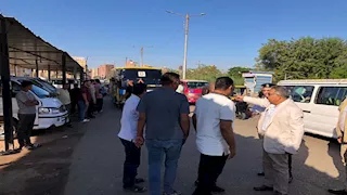 محافظ الدقهلية يتفقد موقف سيارات جديلة للتأكد من توافر وسائل نقل للطلاب 