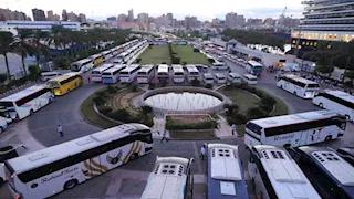 بالصور- وصول سفينتين على متنهما 8100 سائح إلى ميناء الإسكندرية