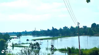 الري: فيضانات "طرح النهر" ظاهرة طبيعية.. وشائعات غرق المحافظات مبالغات