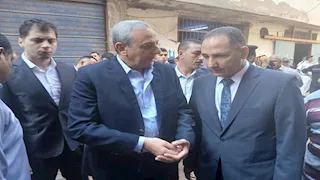 بالصور - محافظ الغربية يتابع رفع أنقاض حريق مصنع ملابس بالمحلة 