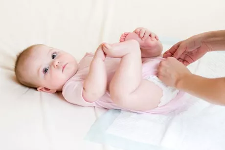 أسباب انتفاخ المهبل عند الأطفال الرضع- طبيب يوضح