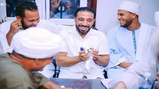 بعد 8 دقائق المعازيم يصرخون: "الحقوا العريس مات".. ماذا جرى في زفاف أشرف حاكم؟ (صور)